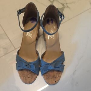 Aerosoles Heelrest Blue Denim Sandals 8.5